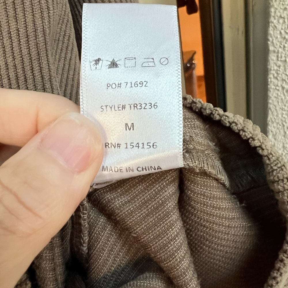 Mod Ref Corduroy Shacket Size M - image 4